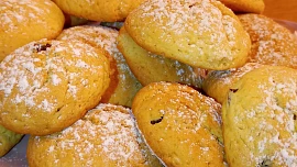 Sušenky s vůní másla a chutí brusinek