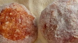 Tvarůžky a Romadur v mletém mase