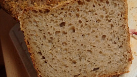 Celožitný kváskový chléb