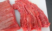 Flank steak se zeleninou