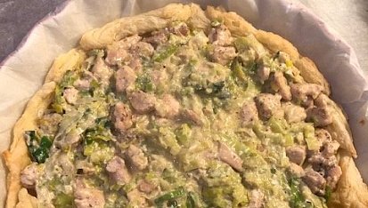 Pórkový quiche s kuřecím masem podle Eduarda, Směs v korpusu.