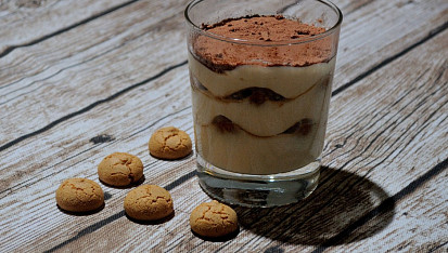 Tiramisu v poháru/ve skleničce