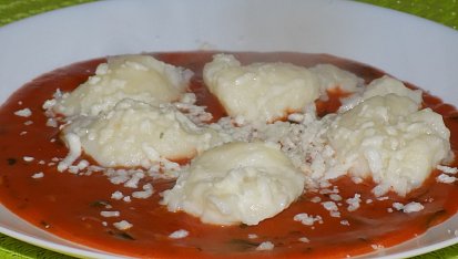 Tvarohové noky v rajčatové  omáčce