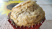 Celozrnné muffiny s banánem a skořicí