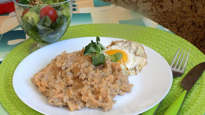 Čočková kaše s kroupami (falešný dhál), základní