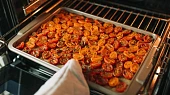 Domácí Arrabbiata z cherry rajčat