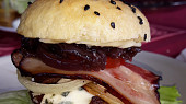 Housky na hamburger