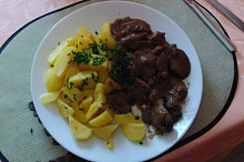 mňam
