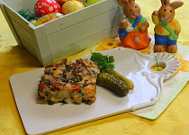 Netradiční velikonoční nádivka s paprikou a sušenými hříbky