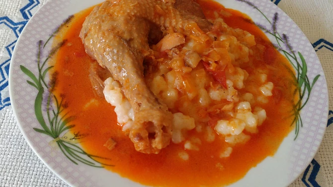 Paprikáš ze slepice (maďarský recept), Paprikáš ze slepice s noky
