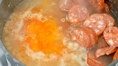 Polévka z kyselého zelí s čočkou