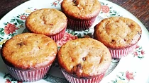 Tvarohové muffiny s marmeládou a čokoládou