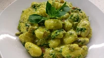 Gnocchi s listovým špenátem