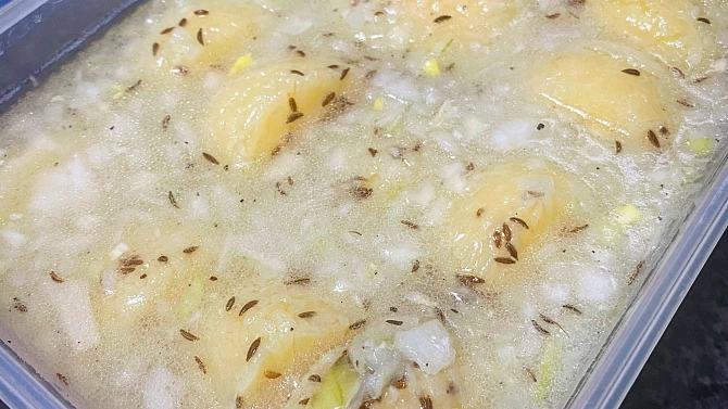 Handkäse mit Musik - speciálně z Frankfurtu, Naložený Handkäse mit Musik
