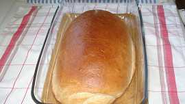 Malý domácí chléb pro dva