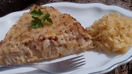 Mleté maso se zelím a rýží - zapékané