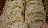 Snídaňový chlebík s grahamovou moukou pečený ve formě (Chlebík 1.)