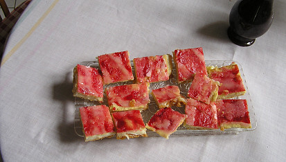 Pudingové řezy s citronovou polevou