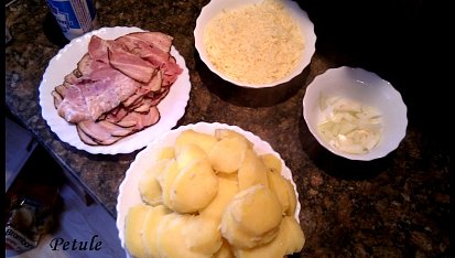 Zapečené brambory se smetanou :)
