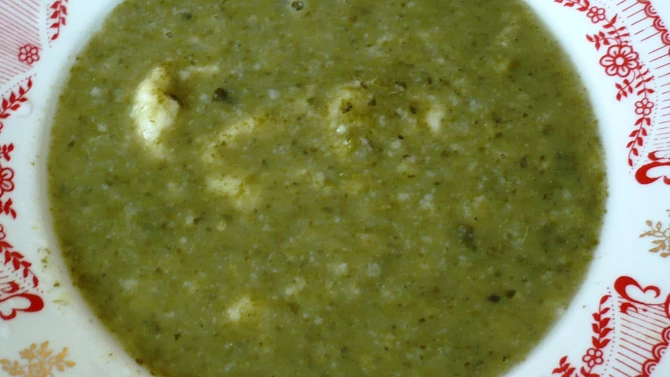 Mangoldová polévka krémová