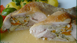 Kuřecí stehna plněná nádivkou