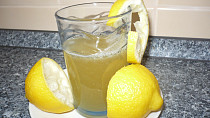 Obranný nápoj proti chřipce a nachlazení
