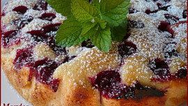 Ovocný koláč pečený v remosce