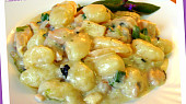 Tofu s kuřecím masem, řeckým jogurtem a šalvějovou vůní + gnocchi (Dobrou chuť)