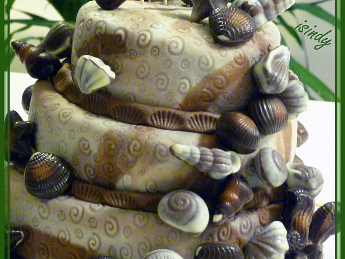 Třípatrový Mořský dort s mušlemi