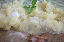 Máslové šťouchané brambory