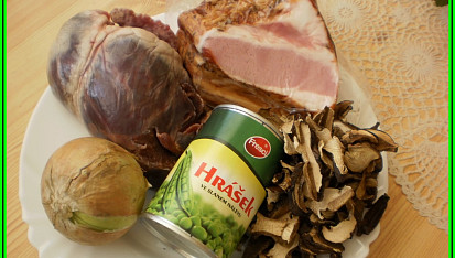 Srdíčko z papiňáku na smetaně a hrášku, část použitých surovin