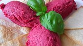 Hummus s červenou řepou, bez petrželky