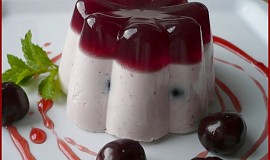 Nepečené jogurtové bábovičky  s třešněmi