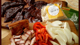 Rychlá vepřová játra na slanině a sezamu