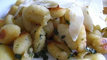 Gnocchi s bylinkami a sýrem