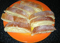 Kynutý tvarohový závin Kynutý tvarohový závin