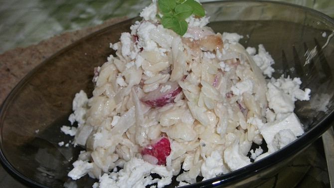 Salát z těstovinové rýže se šunkou a zeleninou, Salát z těstovinové rýže se šunkou a zeleninou