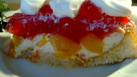 Fofr moučník  z  ovocného  kompotu  pro návštěvu