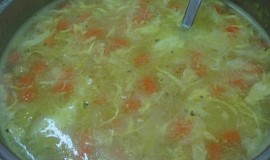 Zeleninová polévka s krupicí