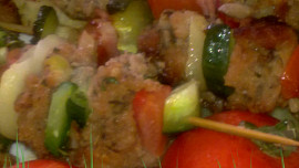 Špízy z mletého masa  s hlívou  ústřičnou