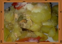 Zapékané brambory s tvarohem a sýrem