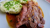 Krkovička ze selete a brambory s ricottou, Krkovička ze selete a brambory s ricottou