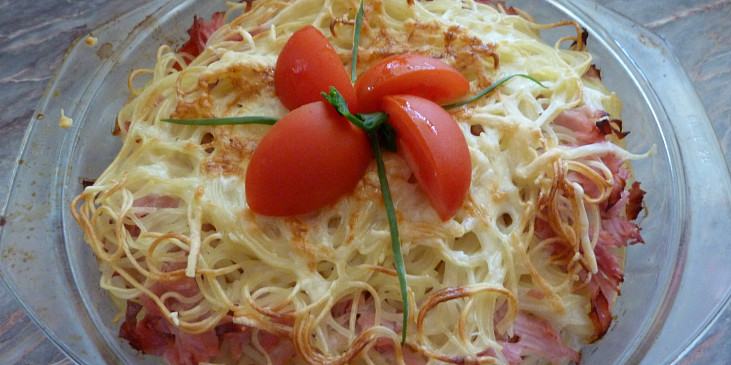 Špagetový nákyp (po upečení)