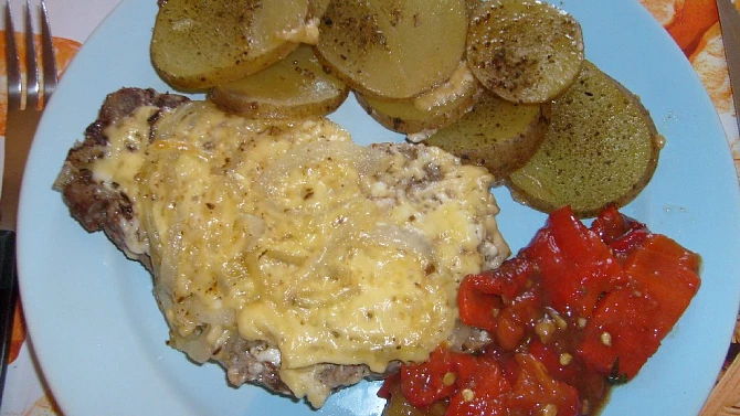 Pečená krkovička v kabátku, dobrou chuŤ