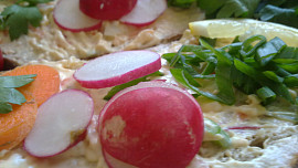 Zahradnická  barevná  pomazánka s vejci