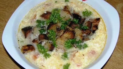 Španělská česneková polévka