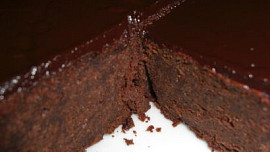 Sacher (Sachr dort)