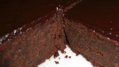 Sacher (Sachr dort)