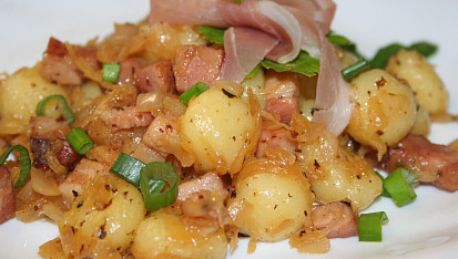 Gnocchi po česku - se zelím a slaninou
