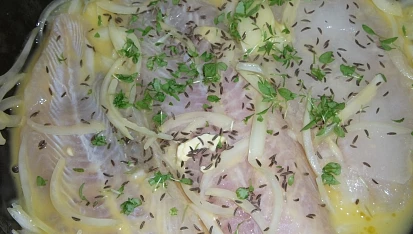 Pangasius na másle a bylinkách